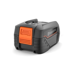 <h3><strong>4 Ah</strong></h3>

<p>Batterikapasitet</p>

<h3><strong>Li-Ion</strong></h3>

<p>Batteri type</p>

<h3><strong>18 V</strong></h3>

<p>Batterispenning</p>
