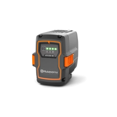 <h3><strong>9 Ah</strong></h3>

<p>Batterikapasitet</p>

<h3><strong>Li-Ion</strong></h3>

<p>Batteri type</p>

<h3><strong>36 V</strong></h3>

<p>Batterispenning</p>
