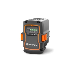 <h3><strong>4 Ah</strong></h3>

<p>Batterikapasitet</p>

<h3><strong>Li-Ion</strong></h3>

<p>Batteri type</p>

<h3><strong>36 V</strong></h3>

<p>Batterispenning</p>
