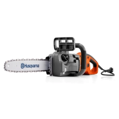 <h3><strong>14,5 m/s</strong></h3>

<p>Kjedehastighet ved maks effekt</p>

<h3><strong>4,7 kg</strong></h3>

<p>Vekt (uten skj&aelig;reutstyr)</p>
